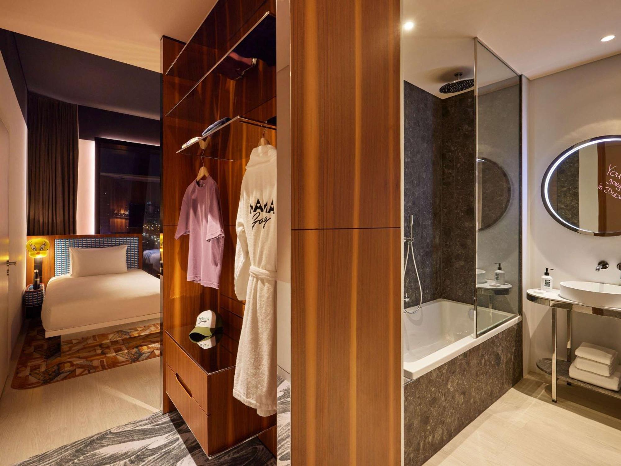 Hotel Mama Shelter Dubaj Zewnętrze zdjęcie