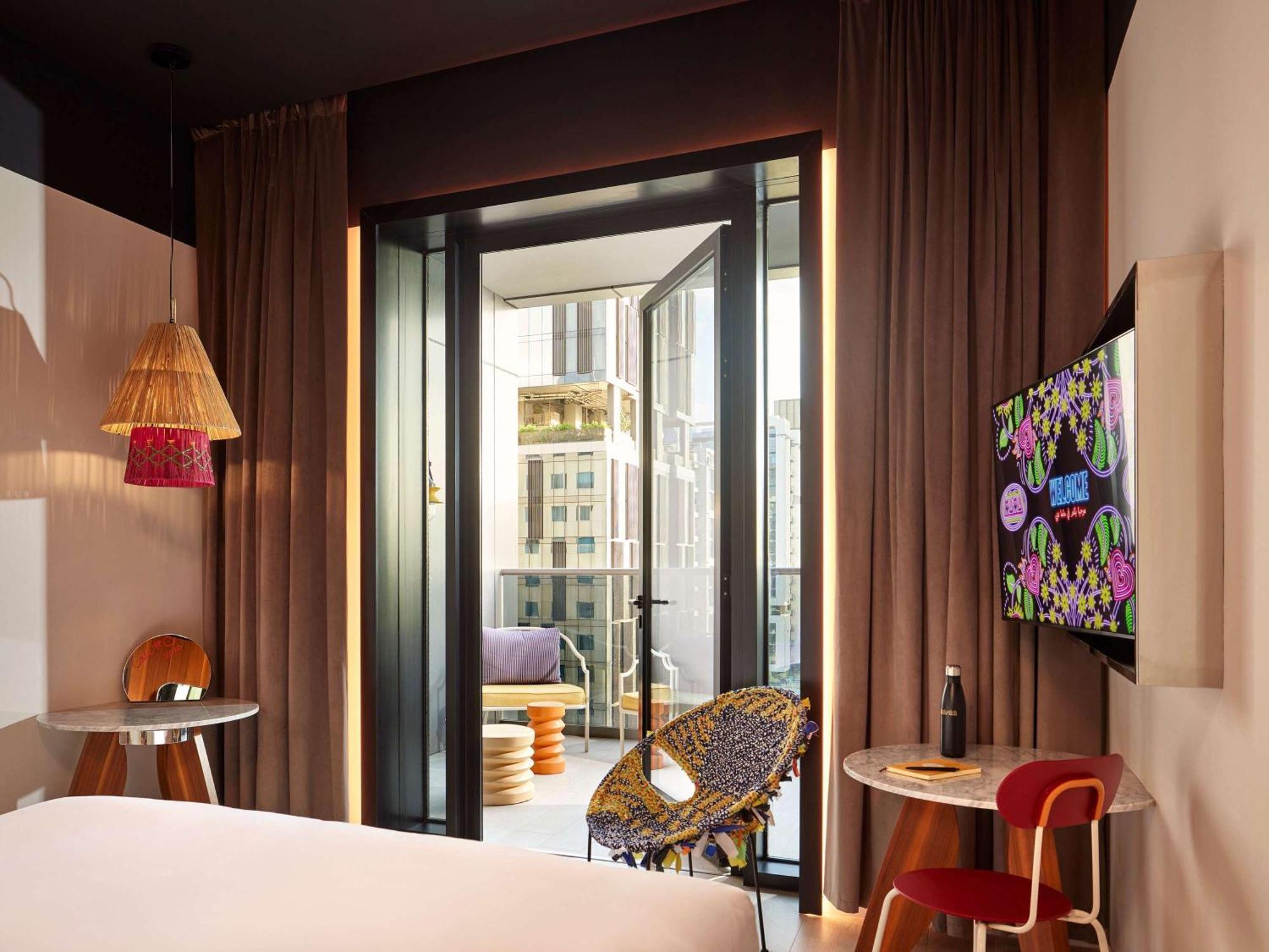 Hotel Mama Shelter Dubaj Zewnętrze zdjęcie