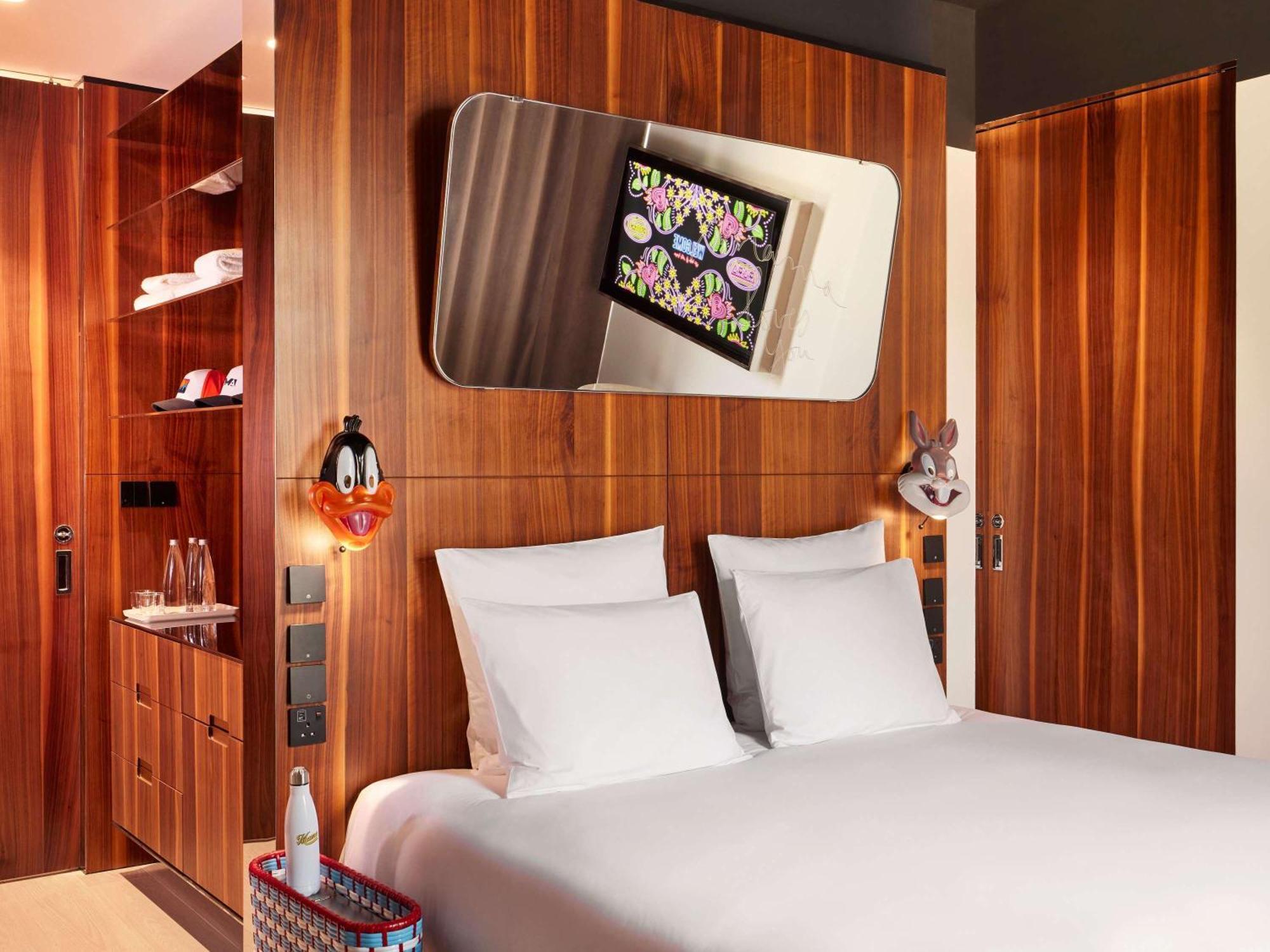 Hotel Mama Shelter Dubaj Zewnętrze zdjęcie